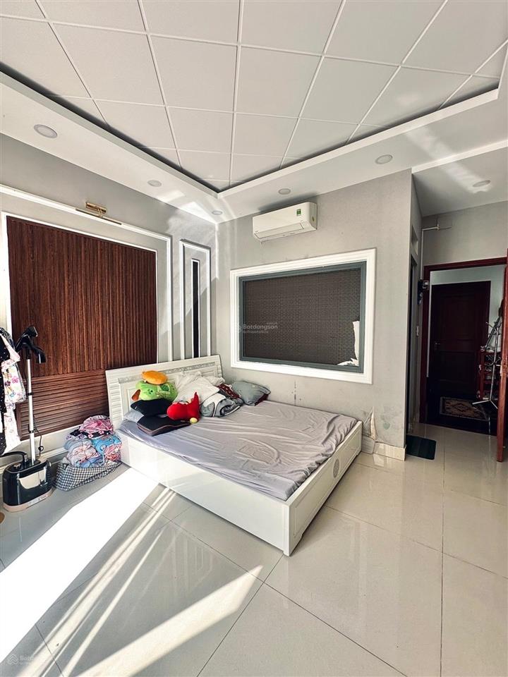 Hxh vào nhàđẹp ở ngay khu công viên làng hoa55m25tầng4pn5wcnguyễn văn khối p11 gvchỉ 8,99tỷ