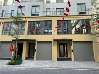 Chính chủ cần ban gấp căn liền kề 80m2 tại central riverside nhận nhà hoàn thiện được ngay