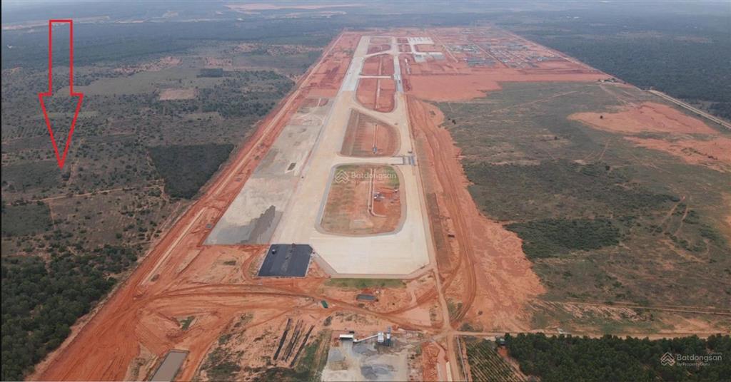 Bán 1,6 hecta gần cổng số 2 sân bay phan thiết  giá siêu đầu tư bằng giá thuế nhà nước
