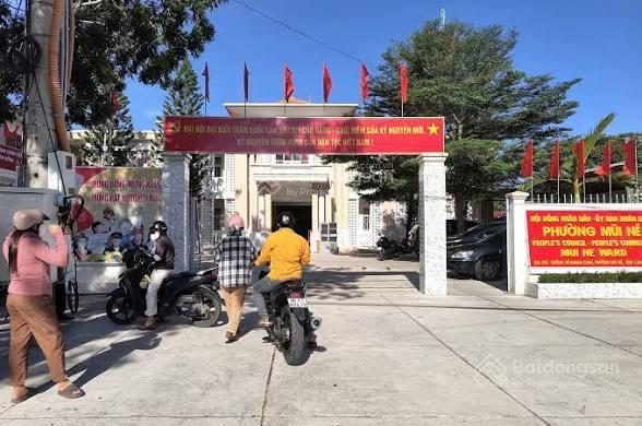 Bán lô đất nhỏ thổ cư mặt tiền 715 gần tthc mũi né.  0974 090 ***