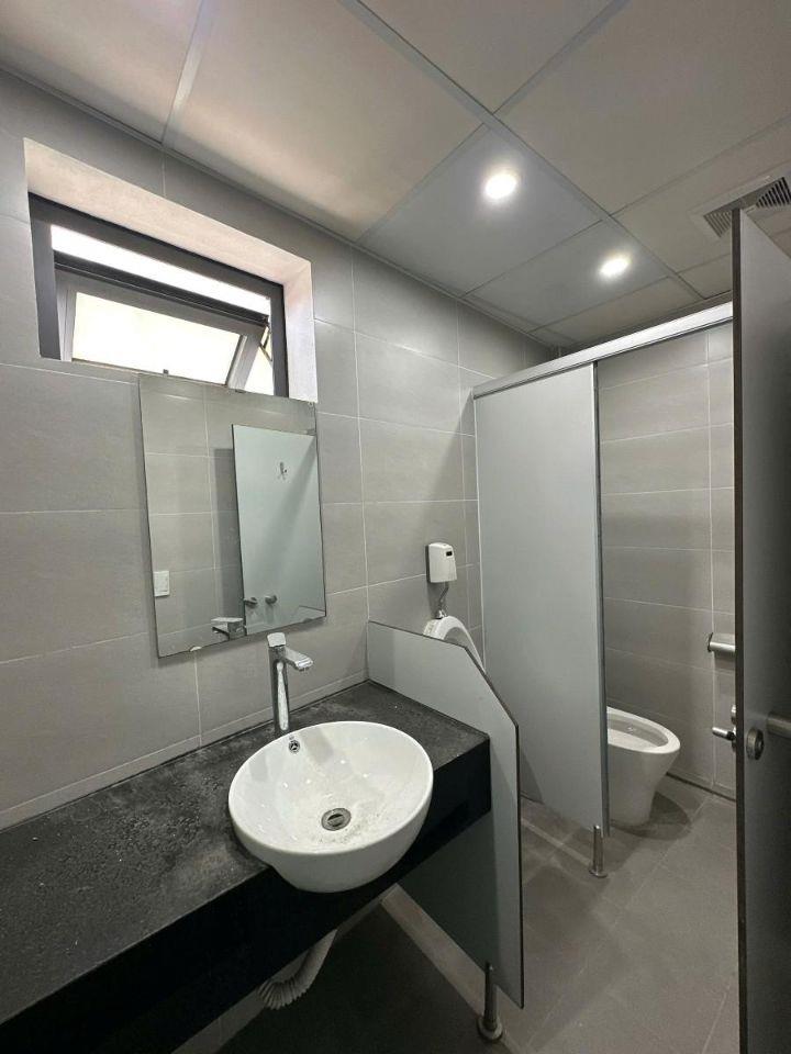 SIÊU PHẨM 8 TẦNG MẶT PHỐ,THANG MÁY XỊN, VIEW HỒ , ĐƯỜNG YÊN PHỤ, TÂY HỒ 85M, 40,5 TỶ