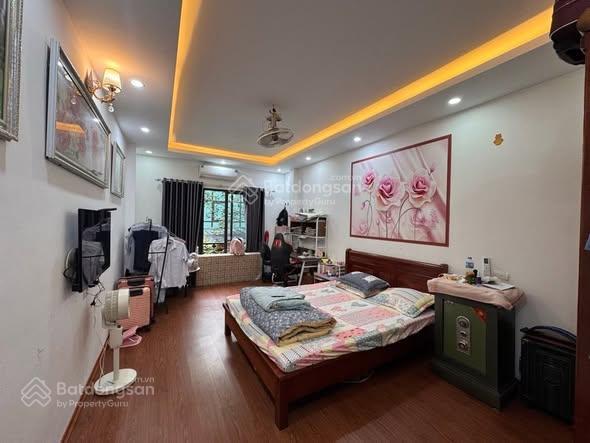 Chủ cần bán gấp  nhà đẹp yên nghĩa  35m 4t  tặng nội thất  giá chỉ 4.x tỷ