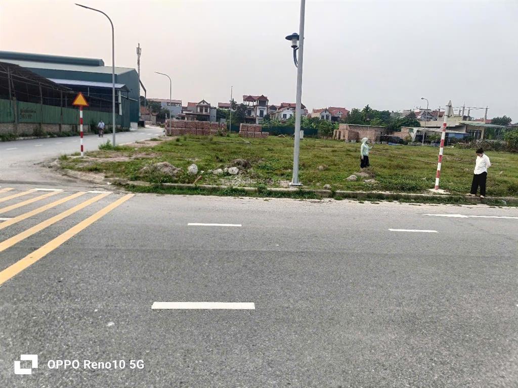 **cơ hội hiếm  lô đất vàng cho nhà đầu tư nhanh nhạy**