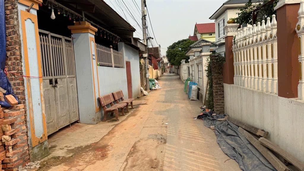 -QUÝ NHÀ ĐẦU TƯ NHANH TAY NHẮC MÁY ĐỂ CHÂP  LẤY CƠ HỘI, VỊ TRÍ KHU ĐÔNG DÂN CƯ TOÀN NHÀ