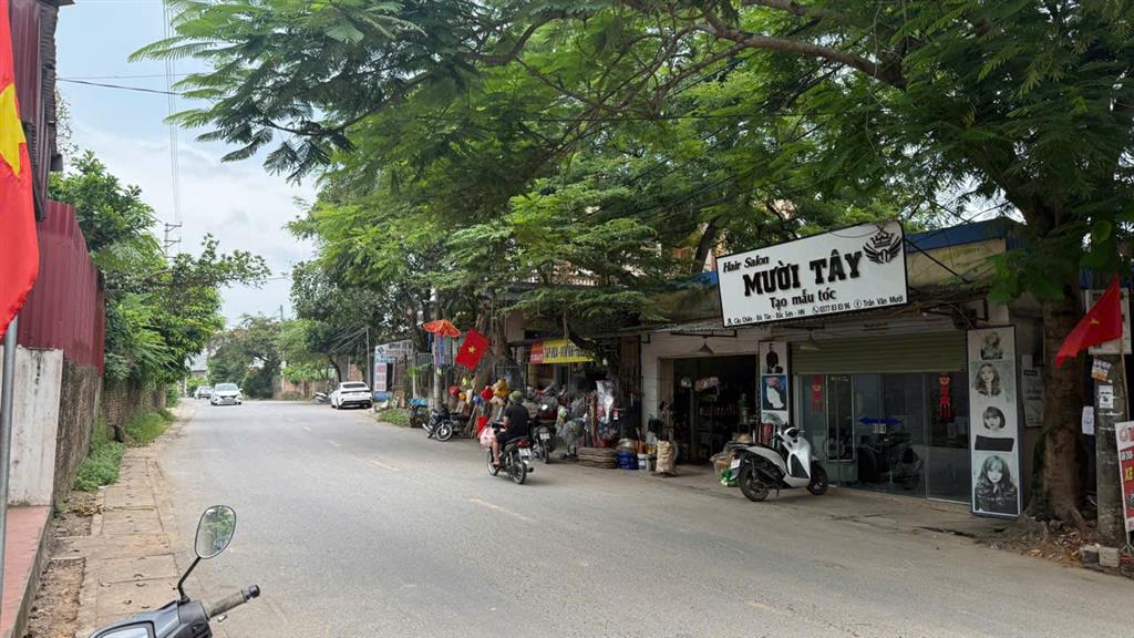 CÁC BÁC LƯU Ý ,GIÁ CHƯA ĐẾN 2 TỶ ,DIỆN TÍCH GÀN 350 M ,LÔ GÓC 2 MẶT TIỀN ,THẬT PHÙ HỢP