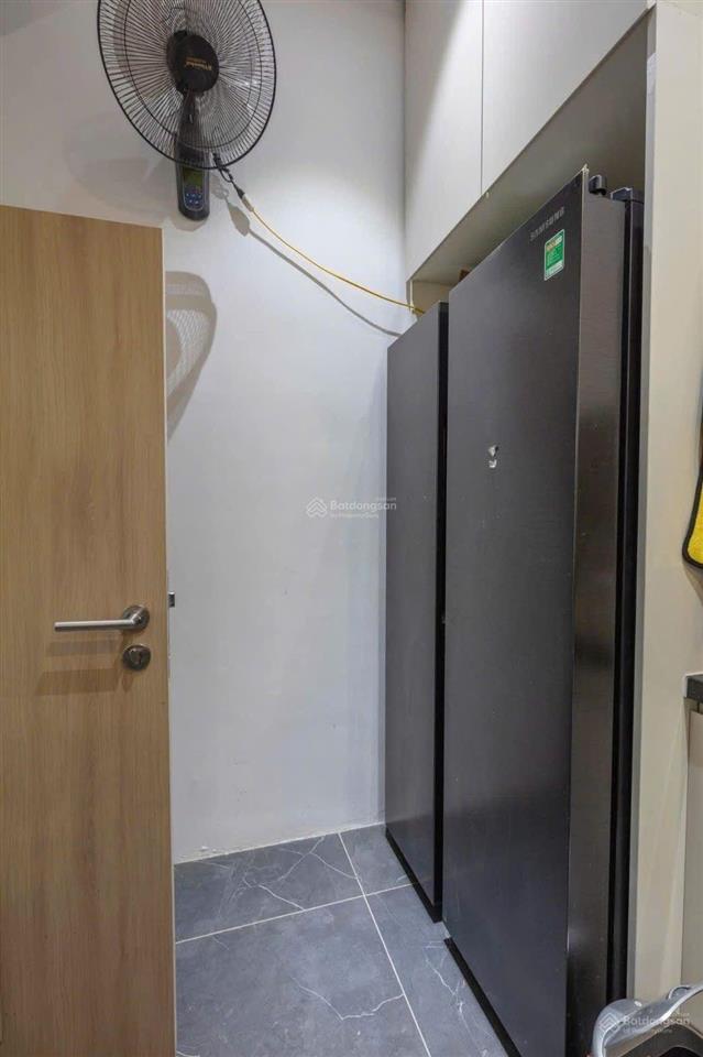Cho thuê nhà mặt phố thạch bàn long biên 41m 5 tầng 11 triệu kd đủ nội thất 3 ngủ