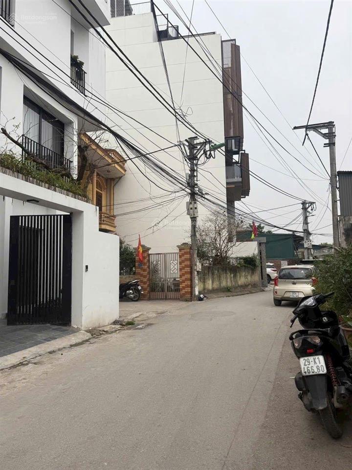 Cho thuê nhà mặt phố thạch bàn long biên 41m 5 tầng 11 triệu kd đủ nội thất 3 ngủ