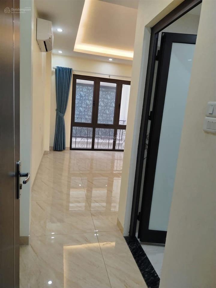 Bán nhà riêng 34m2, 6.5 tỷ,cổ linh,long biên, ngõ 3m,ô tô, kinh doanh đối diện aeon và cầu vĩnh tuy