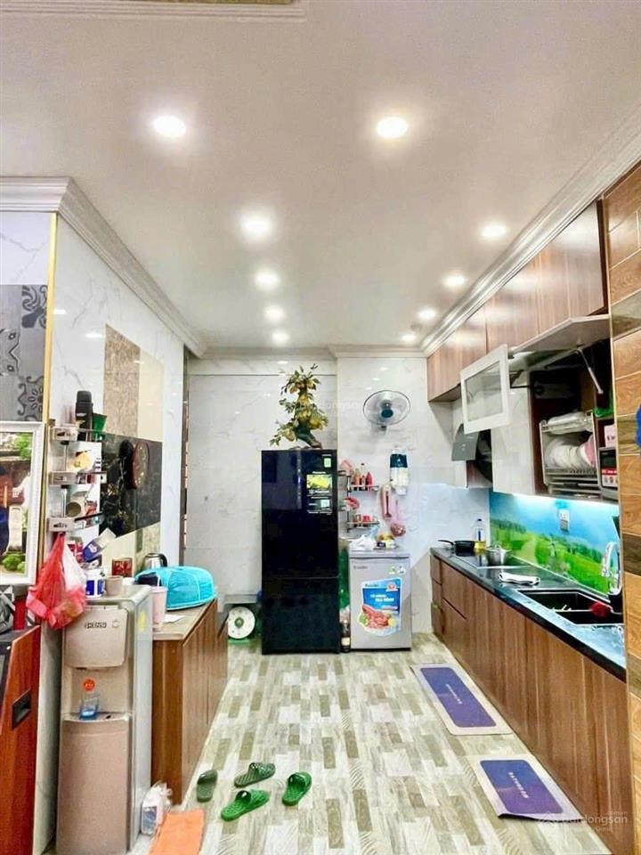 Cho thuê chung cư khu đô thị sài đồng long biên 98m2 3 ngủ 2 wc 9 triệu gần đường nguyễn lam