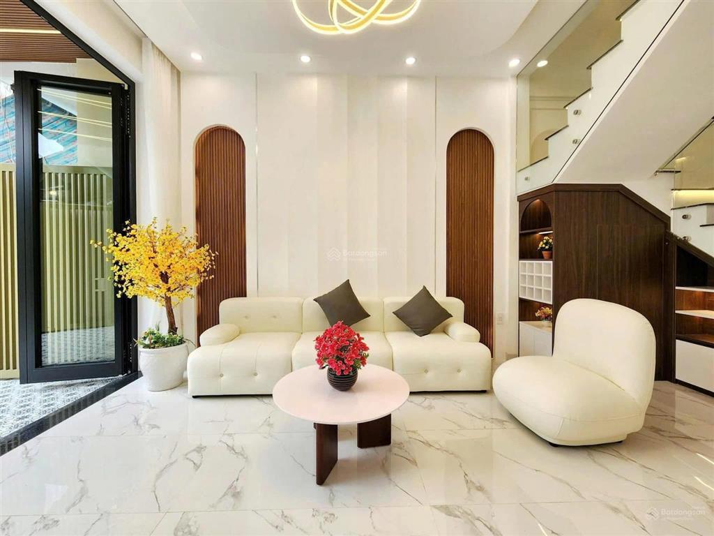 Bán nhà 1 trệt 1 lầu sổ hồng riêng hoàn công đầy đủ phường phước tân tp đồng nai