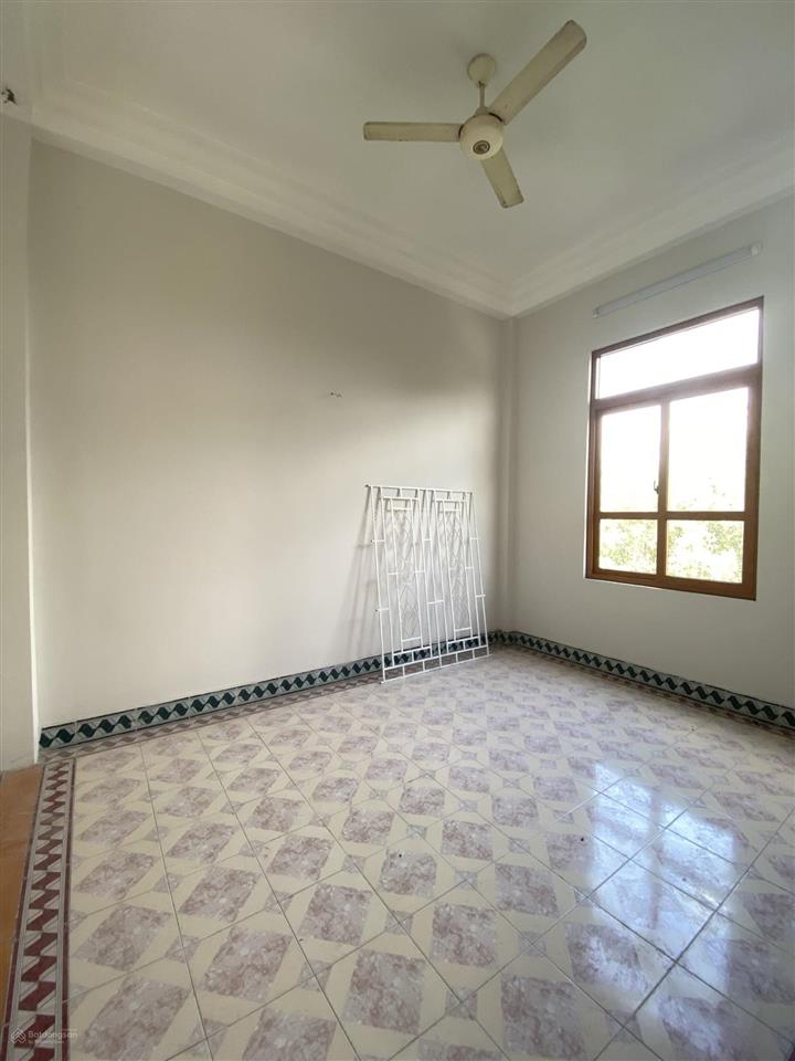 Cho thuê nhà mt đlbd phú lợi  3 tầng dtsd 360m2