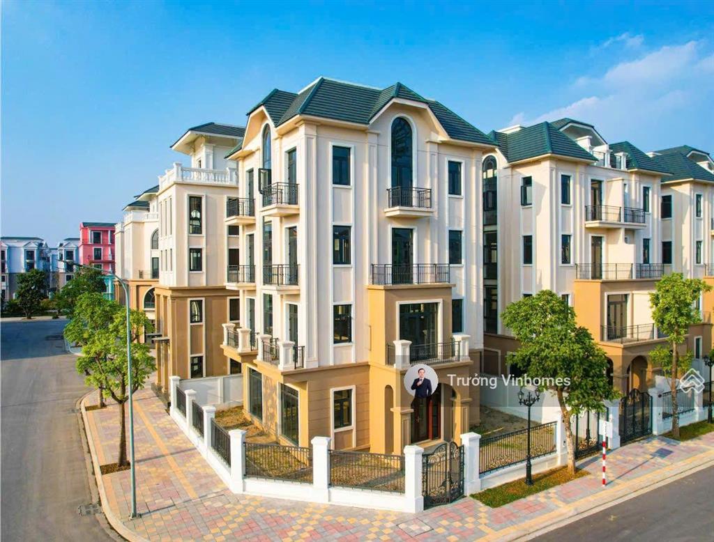 Căn biệt thự góc hiếm nhất khu, đối diện công viên 1,2ha  gần như không có căn thứ 2