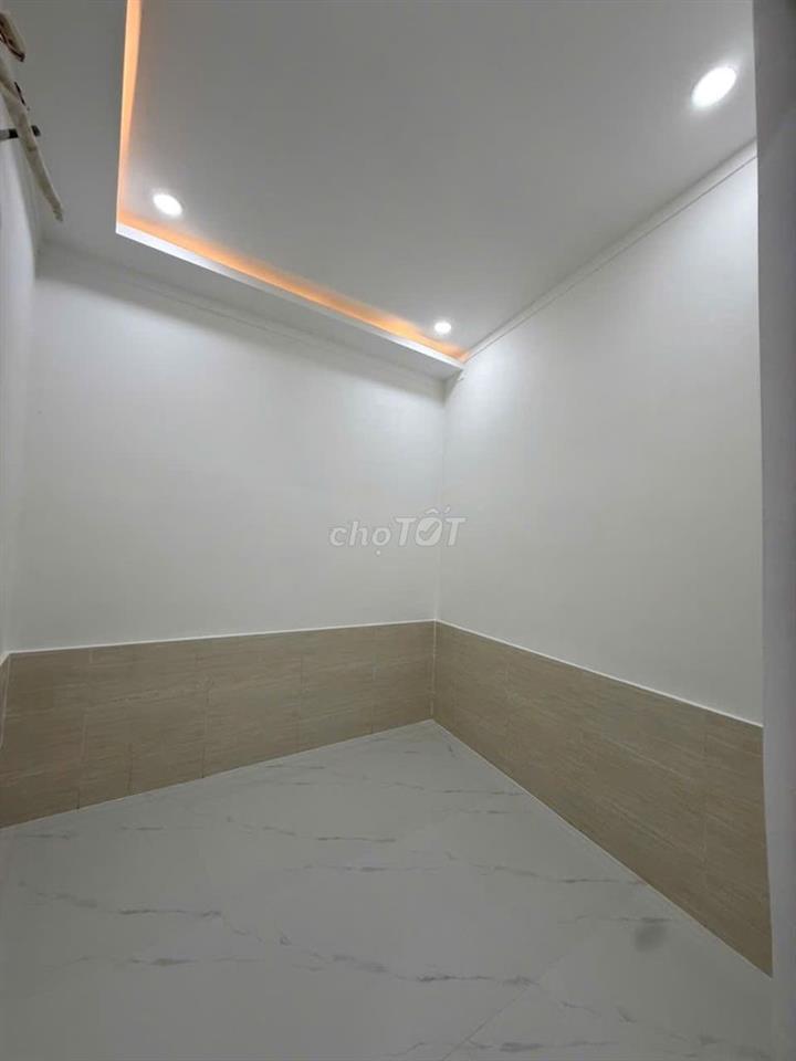 📍Ngay Trường Tuy An, TT AN PHÚ, nhà 2 tầng, ngang 10, chỉ 2T hơn💰