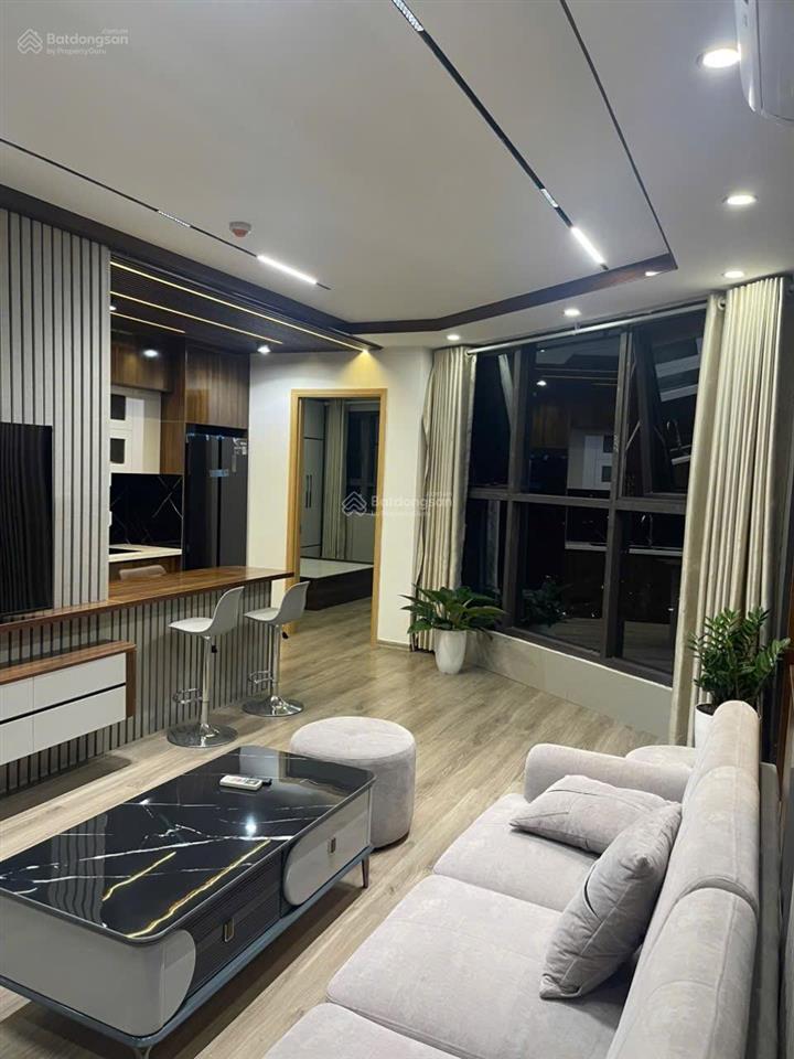 Cần bán căn hộ 3pn tòa elip view đẹp, diện tích rộng, ngay chân ga tàu điện văn quán
