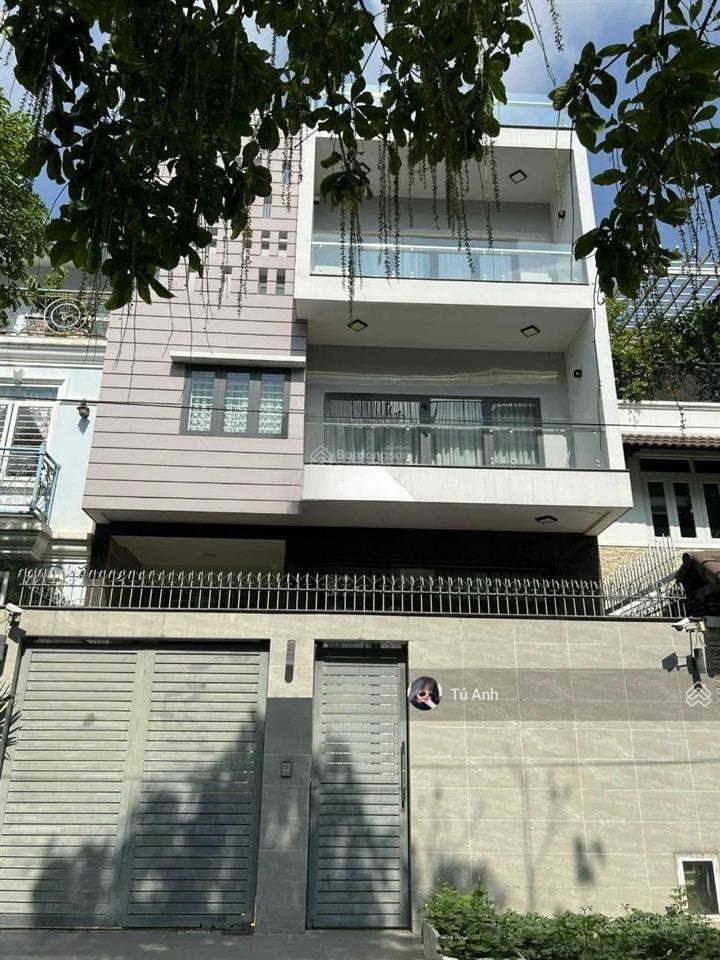 Cho thuê nhà lê văn sỹ, p. 14, q. phú nhuận, dt 10x25m, 1 trệt 2 lầu sân thượng