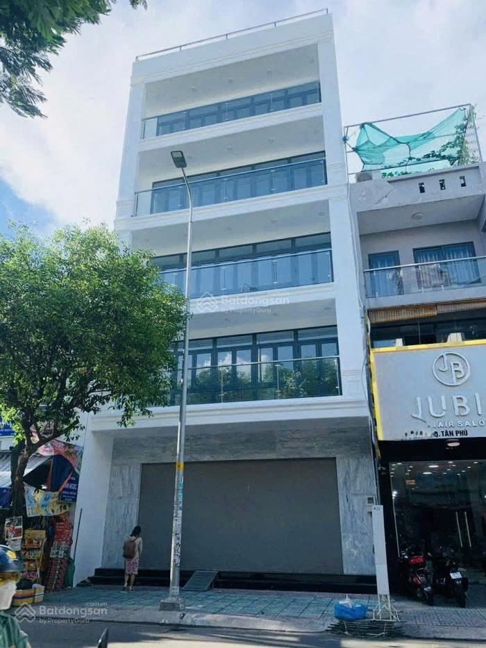 Cho thuê nhà mặt tiền nguyễn sơn, quận tân phú, ngang 10 dài 20m, 1 trệt 4 lầu, thang máy