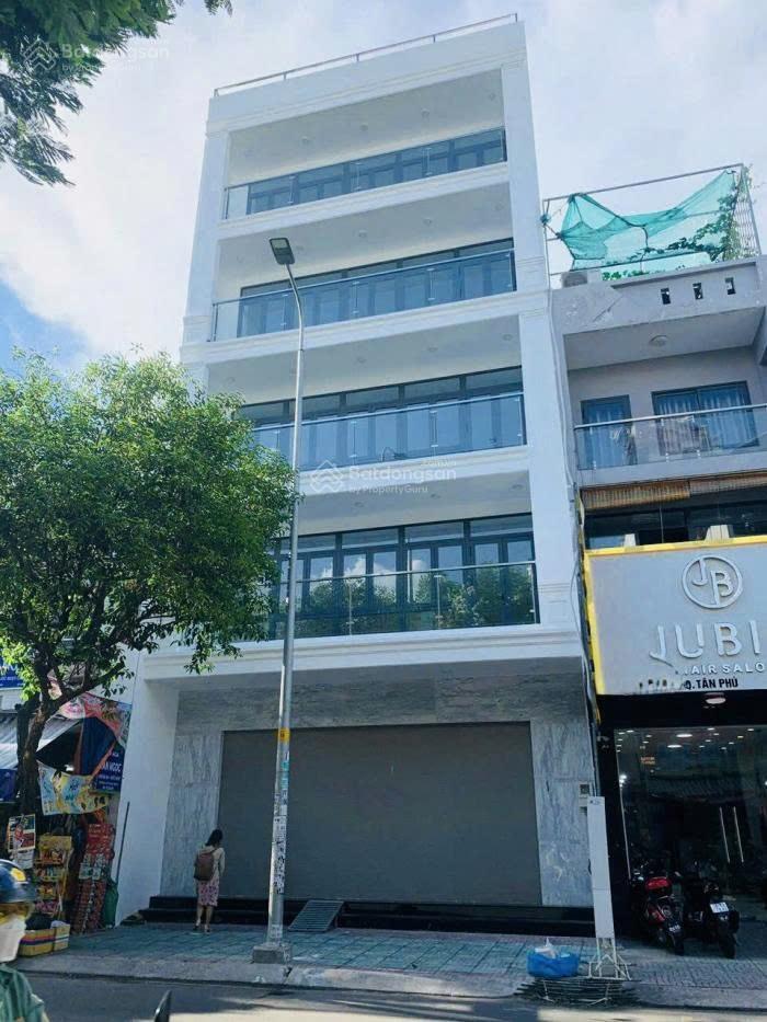 Cho thuê nhà mặt tiền nguyễn sơn, quận tân phú, ngang 10 dài 20m, 1 trệt 4 lầu, thang máy