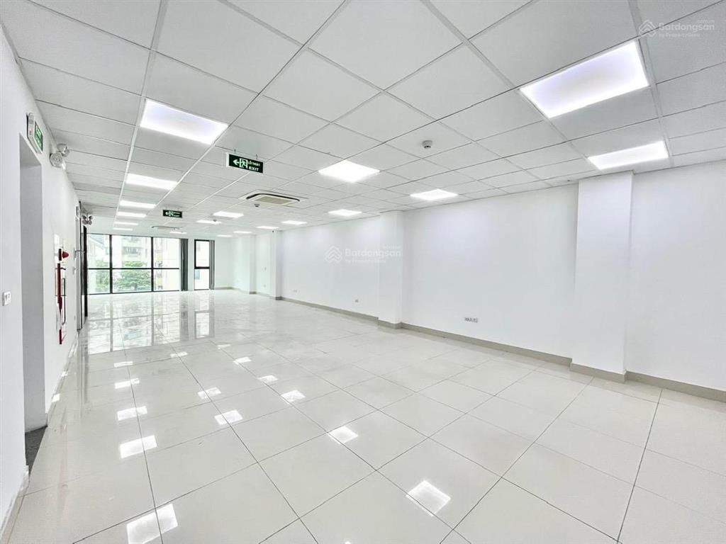 Cho thuê nhà đường võ oanh, phường 25, quận bình thạnh, dt 5,5x20m, hầm trệt 5 lầu