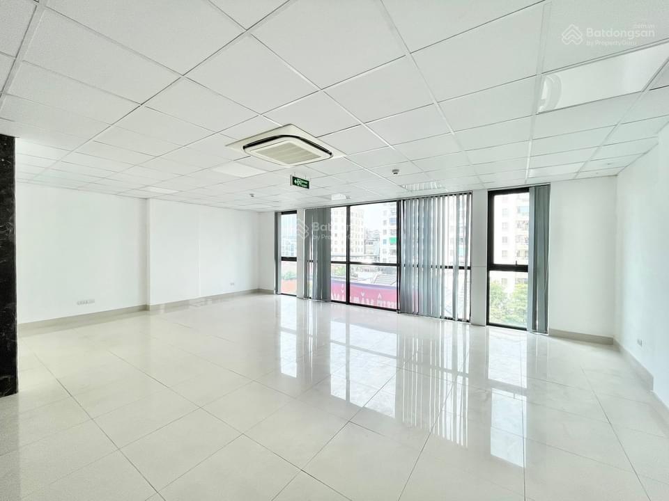 Cho thuê nhà đường võ oanh, phường 25, quận bình thạnh, dt 5,5x20m, hầm trệt 5 lầu