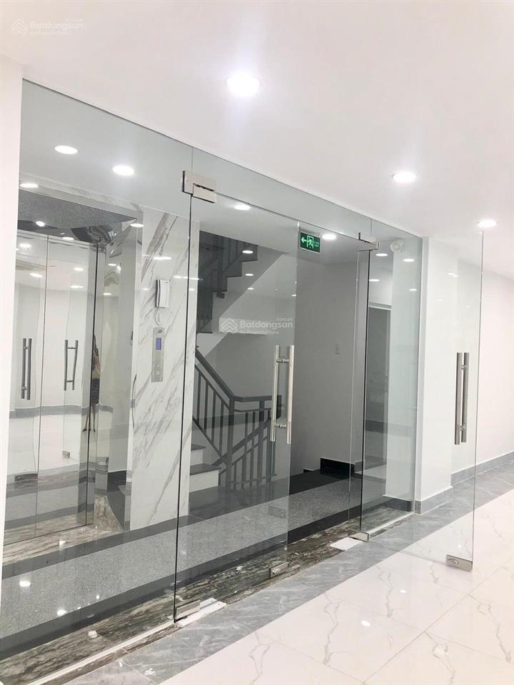 Cho thuê nhà đường võ oanh, phường 25, quận bình thạnh, dt 5,5x20m, hầm trệt 5 lầu
