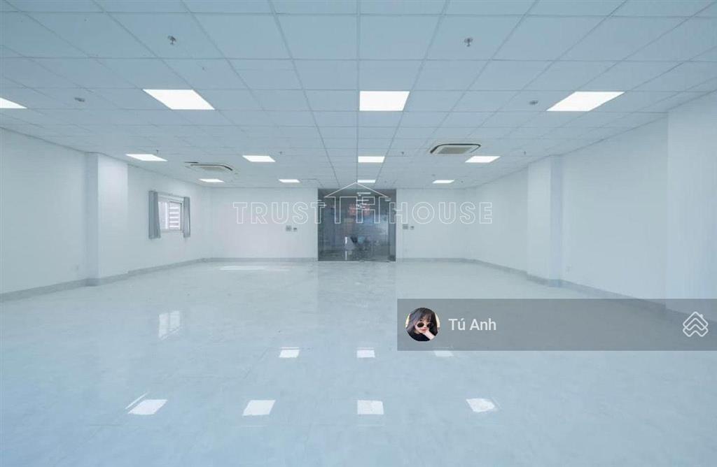 Cho thuê tòa nhà cách mạng tháng 8, p. 12, quận 10, hầm trệt 5 lầu, 1200m2 sử dụng