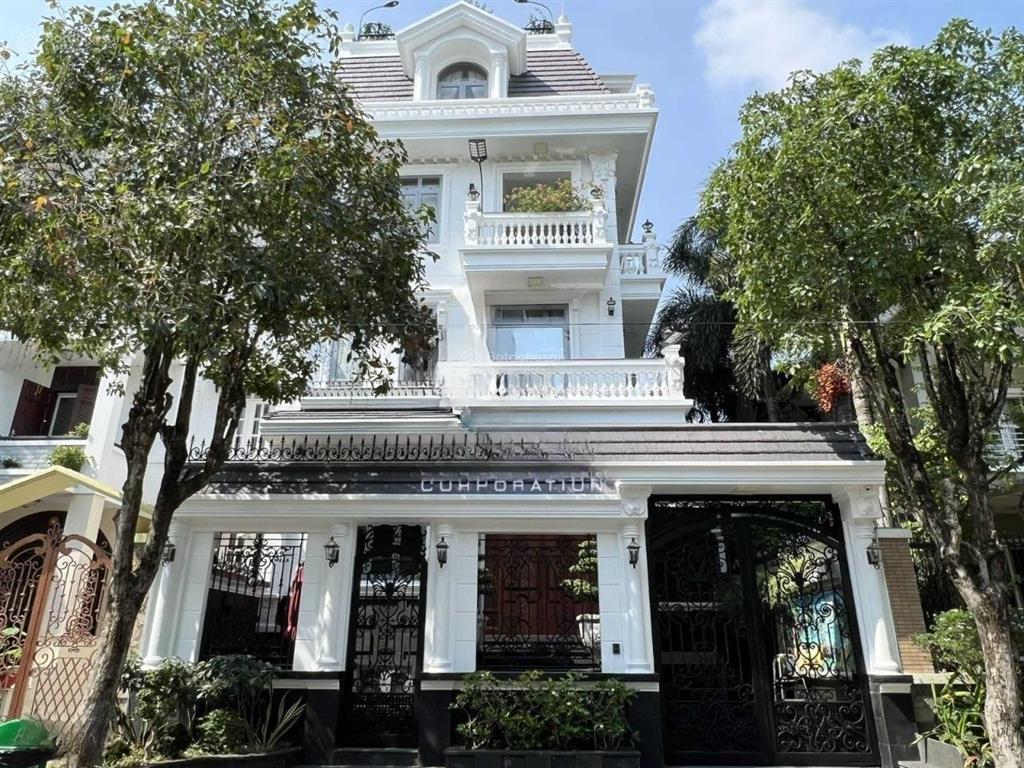 Cho thuê nhà nguyễn trọng tuyển, phường 15, quận phú nhuận, dt 10x22m, 1 trệt 3 lầu