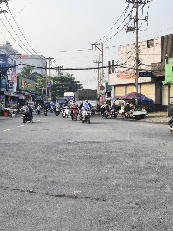 Đất full 100% thổ cư, 328m2 cạnh chợ đường, hà huy giáp, quận 12 chỉ 100m, thương lượng chính chủ