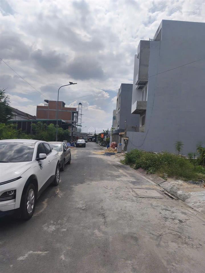 Đất 100% thổ cư ngô chí quốc, bình chiểu, thủ đức, nhận xây dựng ngay, sẵn sổ hồng