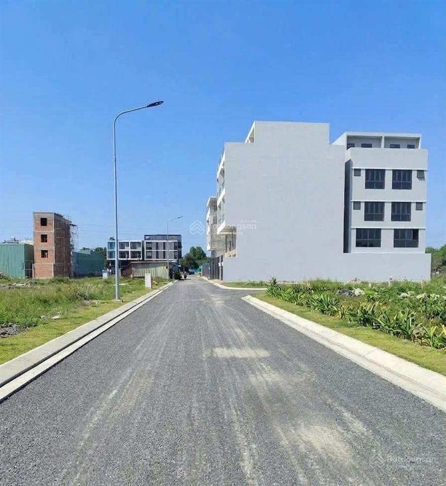 Bán nhanh đất sổ hồng sẵn, xây tự do đường ngô chí quốc, tam bình, thủ đức