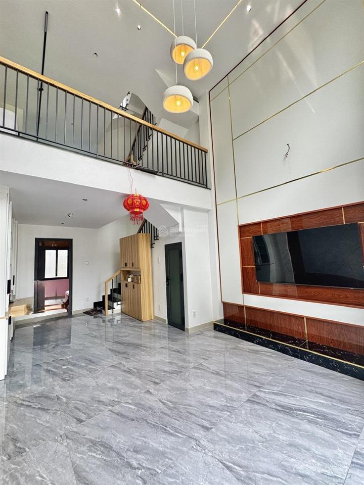 Nhà 4 tầng góc 2 mặt tiền đường ngô chí quốc, p. tam bình, thủ đức xe tải vào tới nhà chỉ 4,5 tỷ