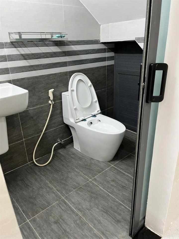Nhà mới đẹp 3 tầng 3pn đường xe hơi 5m quốc lộ 1k, linh xuân, thủ đức, xách vali vào ở