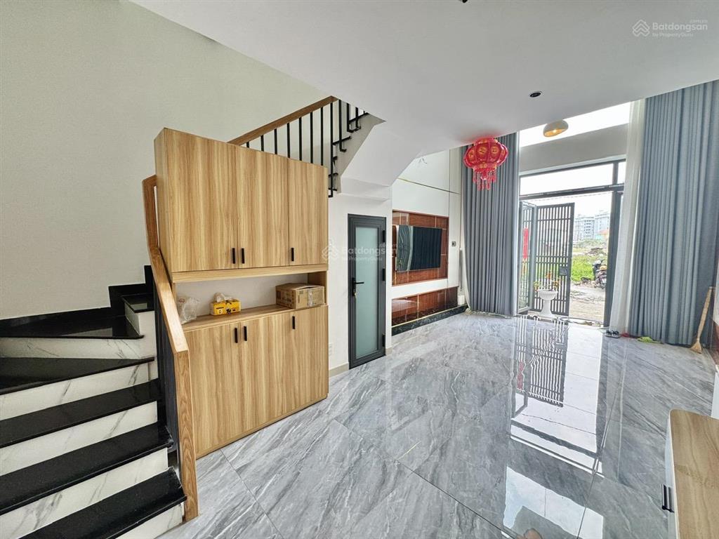 Bán nhà mới xây 4 tầng ngô chí quốc, tam bình, thủ đức, 179m2, xe hơi vào tận nhà