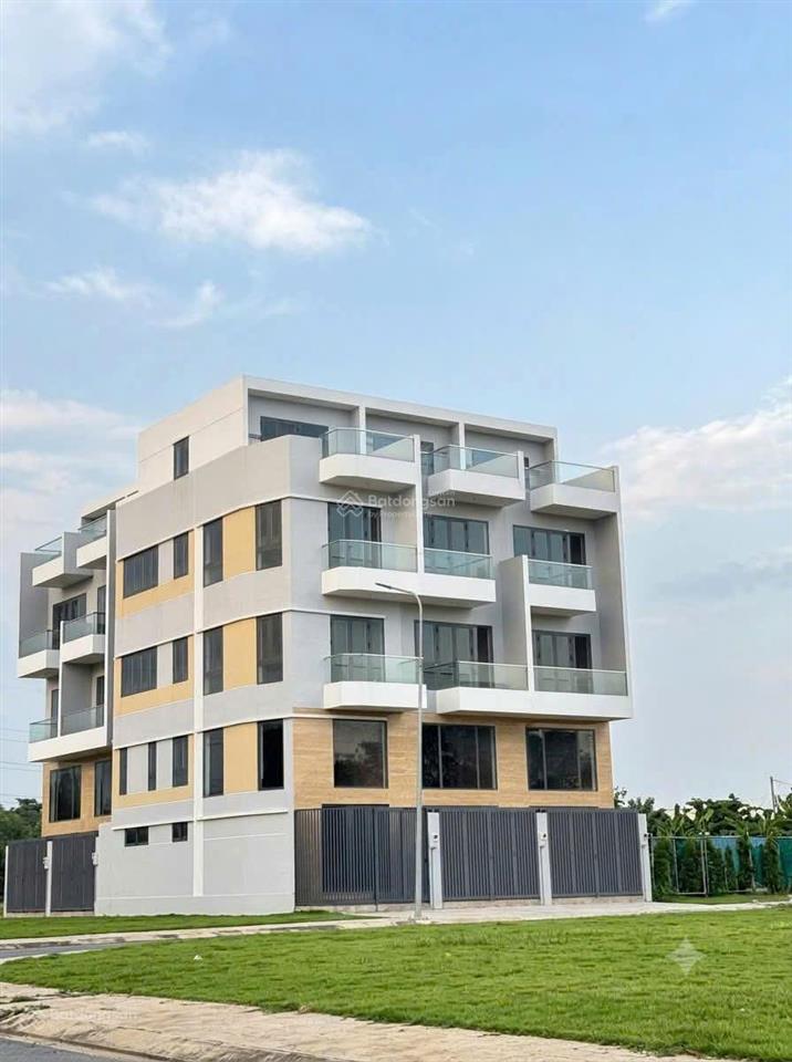 Bán nhà mới xây 4 tầng ngô chí quốc, tam bình, thủ đức, 179m2, xe hơi vào tận nhà