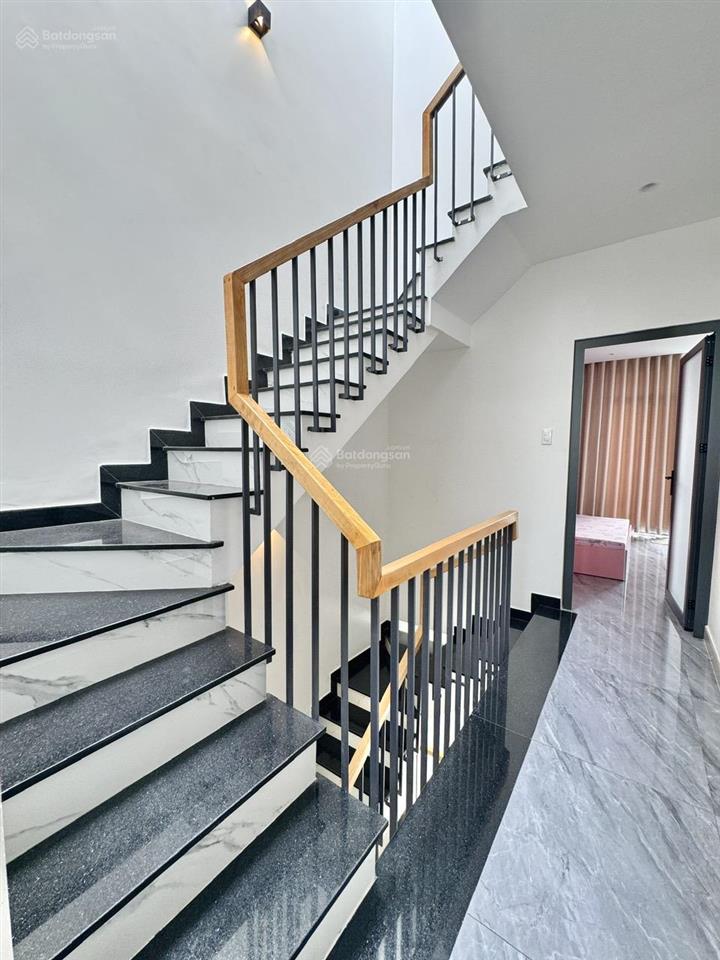 Bán nhà mới xây 4 tầng ngô chí quốc, tam bình, thủ đức, 179m2, xe hơi vào tận nhà