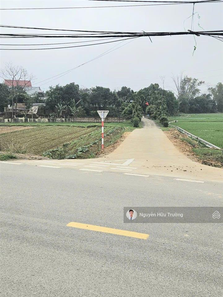 Lô đất đẹp có 102 cách 30m ra đường tỉnh lộ. view cánh đồng và quán cafe cực chill ạ