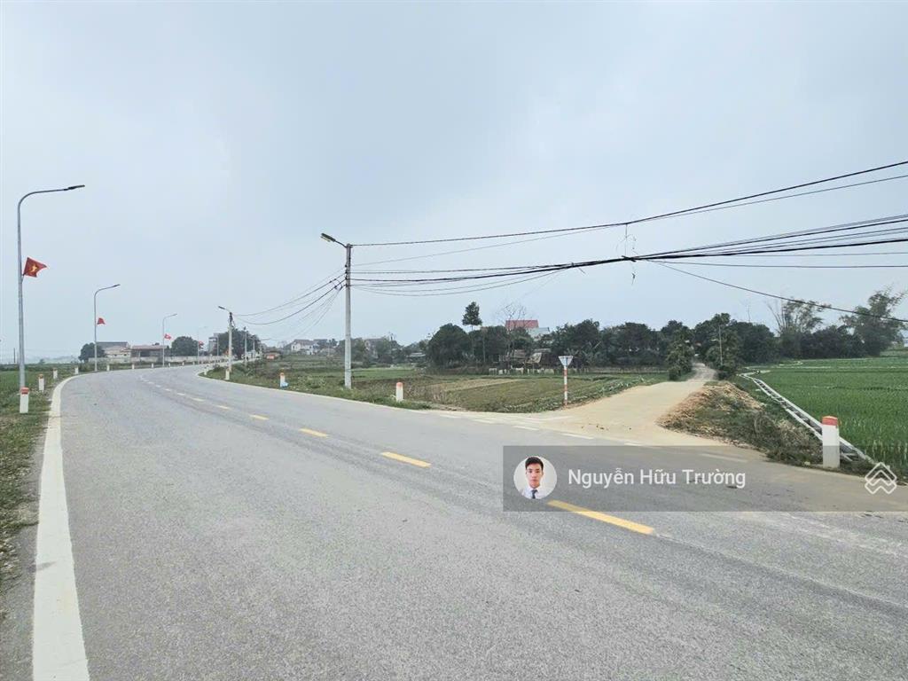 Lô đất đẹp có 102 cách 30m ra đường tỉnh lộ. view cánh đồng và quán cafe cực chill ạ