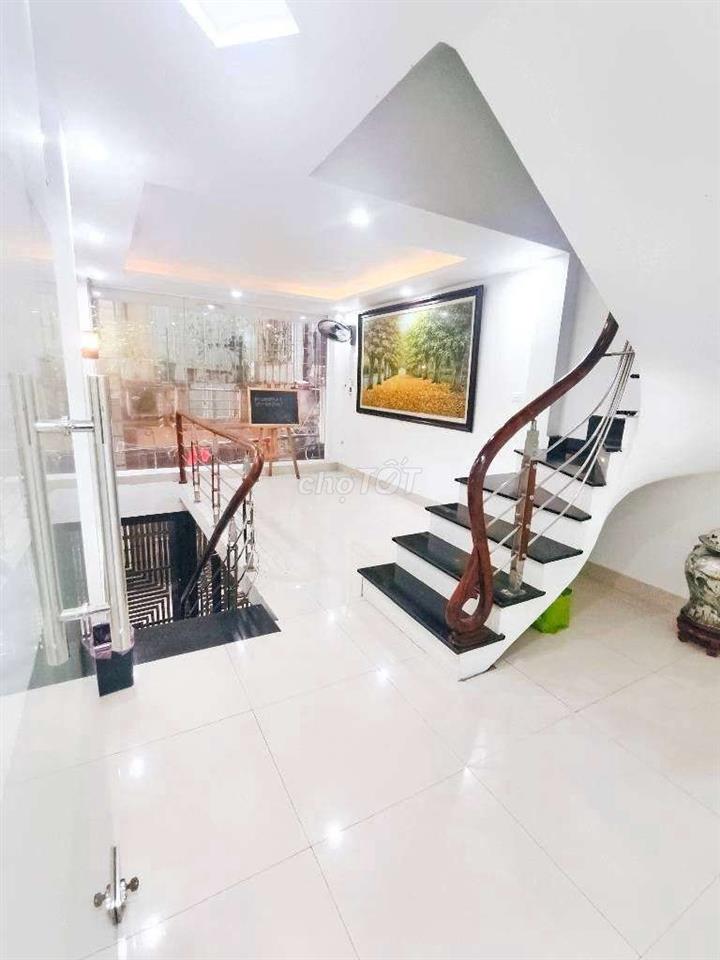 Bán Nhà Lương Thế Vinh Phùng Khoang, 5 tầng. 37 m2 *5 tầng. Nhỉnh 6 tỷ