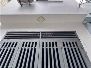 Bán Nhà Đại Mỗ 4 PN. Ngõ Thoáng gần Ô Tô. 39 m *4 tầng. 5,x tỷ. Hiếm