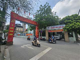 Bán Nhà Trung Văn, Mới Đẹp, Sổ Đỏ Đầy Đủ, 4 PN, 7,x Tỷ