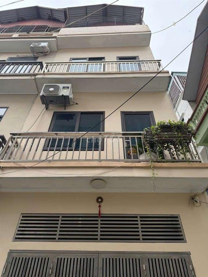 Bán nhà Mỗ Lao. 4 PN. Ô tô gần. Ở ngay, giá tốt ! 40m*4 tầng, 5,96 tỷ