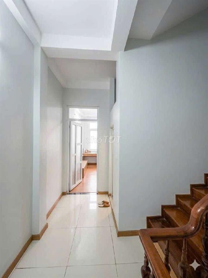 Bán nhà Mỗ Lao. 4 PN. Ô tô gần. Ở ngay, giá tốt ! 40m*4 tầng, 5,96 tỷ