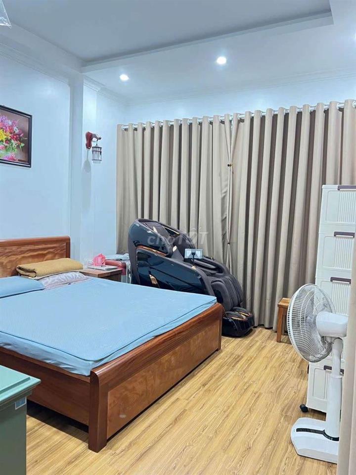 Bán nhà Mễ Trì 39 m * 4 tầng. 6,36 tỷ. Xem Ngay