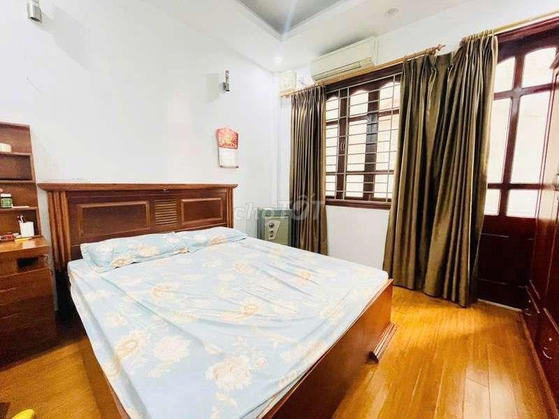 Bán nhà Mỹ Đình 4 PN. Dân xây chắc chắn. 38m2 * 4 tầng. Chỉ 5,95 tỷ