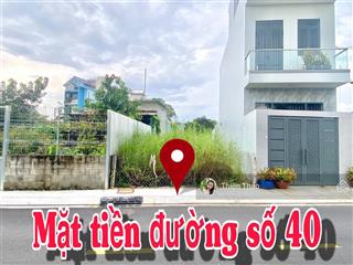 300tr có ngay lô đất tại trung tâm dân cư sầm uất. mt đường40 .thị trấn củ chi. dân cư hiện hữu.