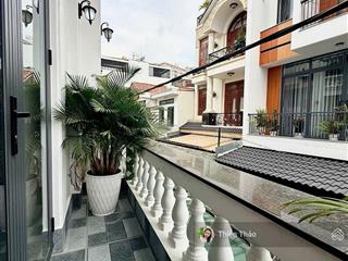 Bán nhà tặng full nội thất  phạm văn chiêu. thông tây hội. gv  3 lầu + sân thượng. hoàn công đủ.