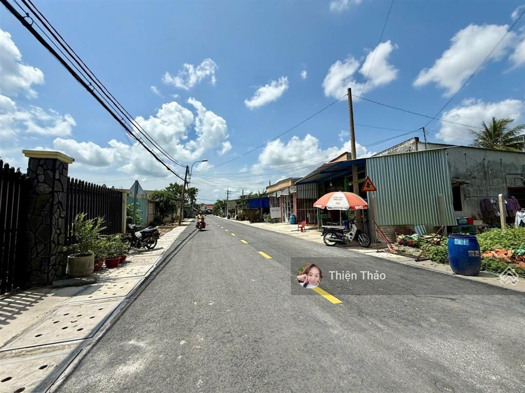 Không có miếng thứ 2  bán gấp mặt tiền đường đỗ đình nhân. tân thông hội, giá chỉ 1ty100tr, 173 m2