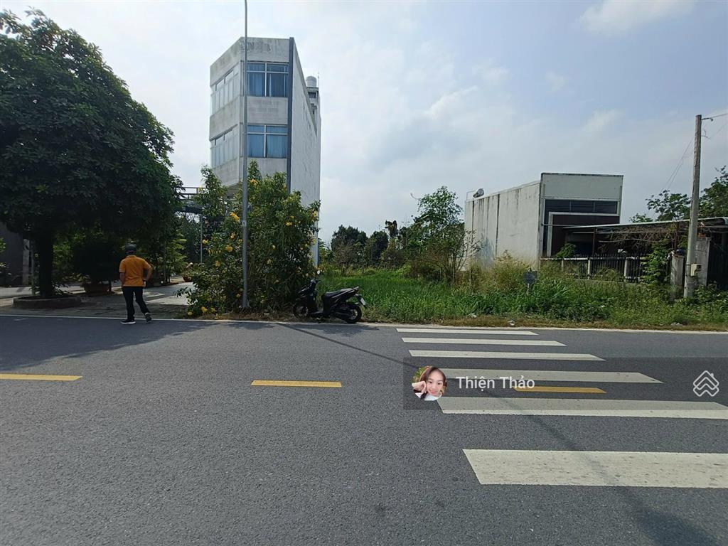 Mặt tiền nguyễn văn khạ, phú hoà đông. kinh doanh và đầu tư thuận lợi. 127m2  shr