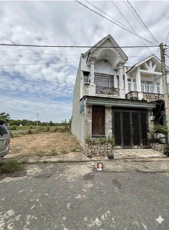 Hàng hiếm tại xuân thới thượng hóc môn 80m2 full thổ ngay chợ và trường học sổ hồng mới keng
