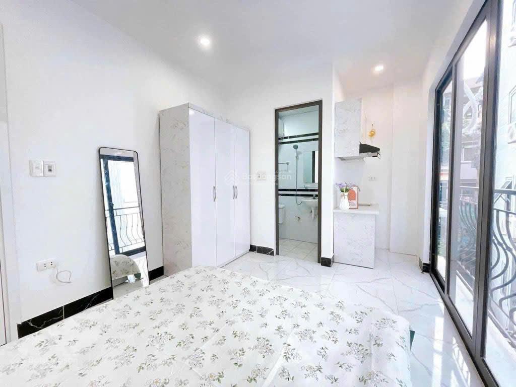 Bán ccmn nguyễn khang | 54m², 6 tầng, 16 phòng full nội thất, thang máy, pccc, giá 17.6 tỷ