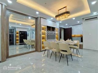 Cho thuê nhanh chcc mỹ khánh 4,giá 19 triệu vnd, 118m2, 3pn, 2wc.